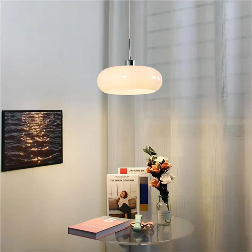 Nordic Pendant Lamp - Simple Design for Cosy Dining Areas