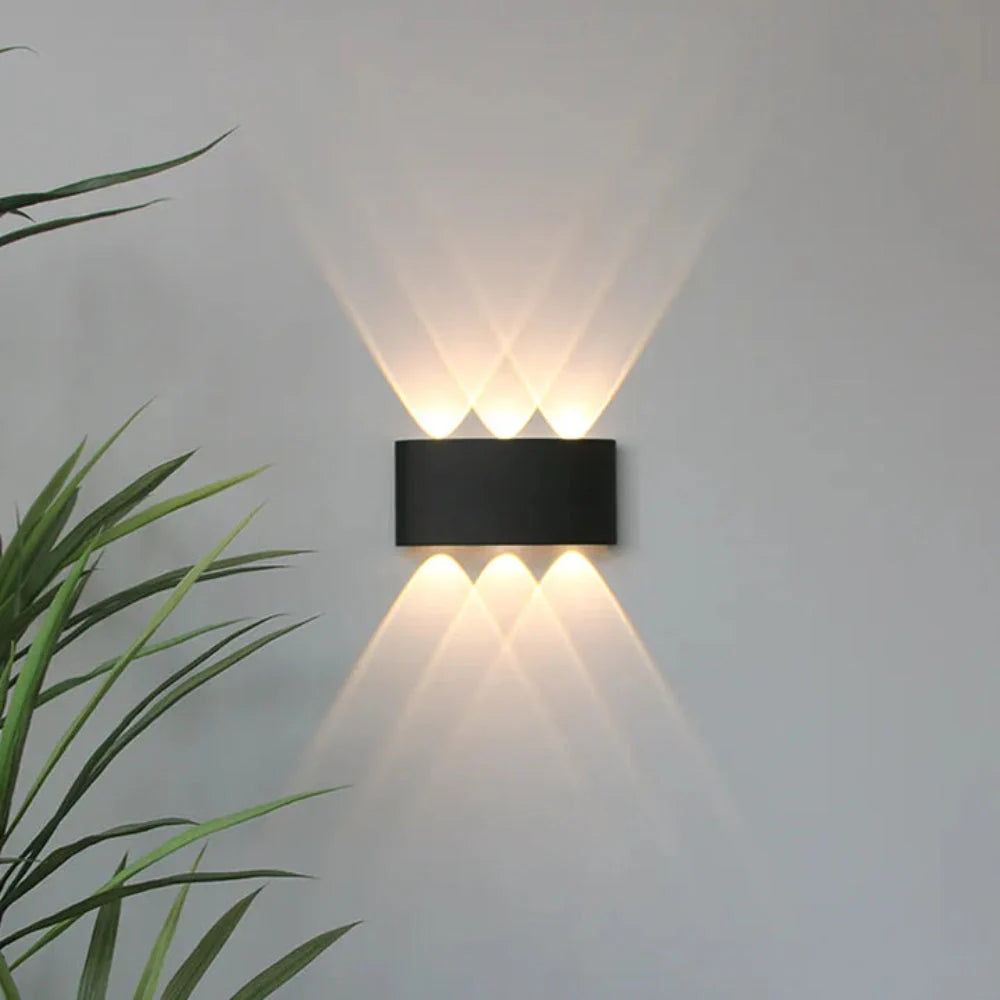 Wall Lamp – Modern Design & Versatile Use Indoors and Outdoors