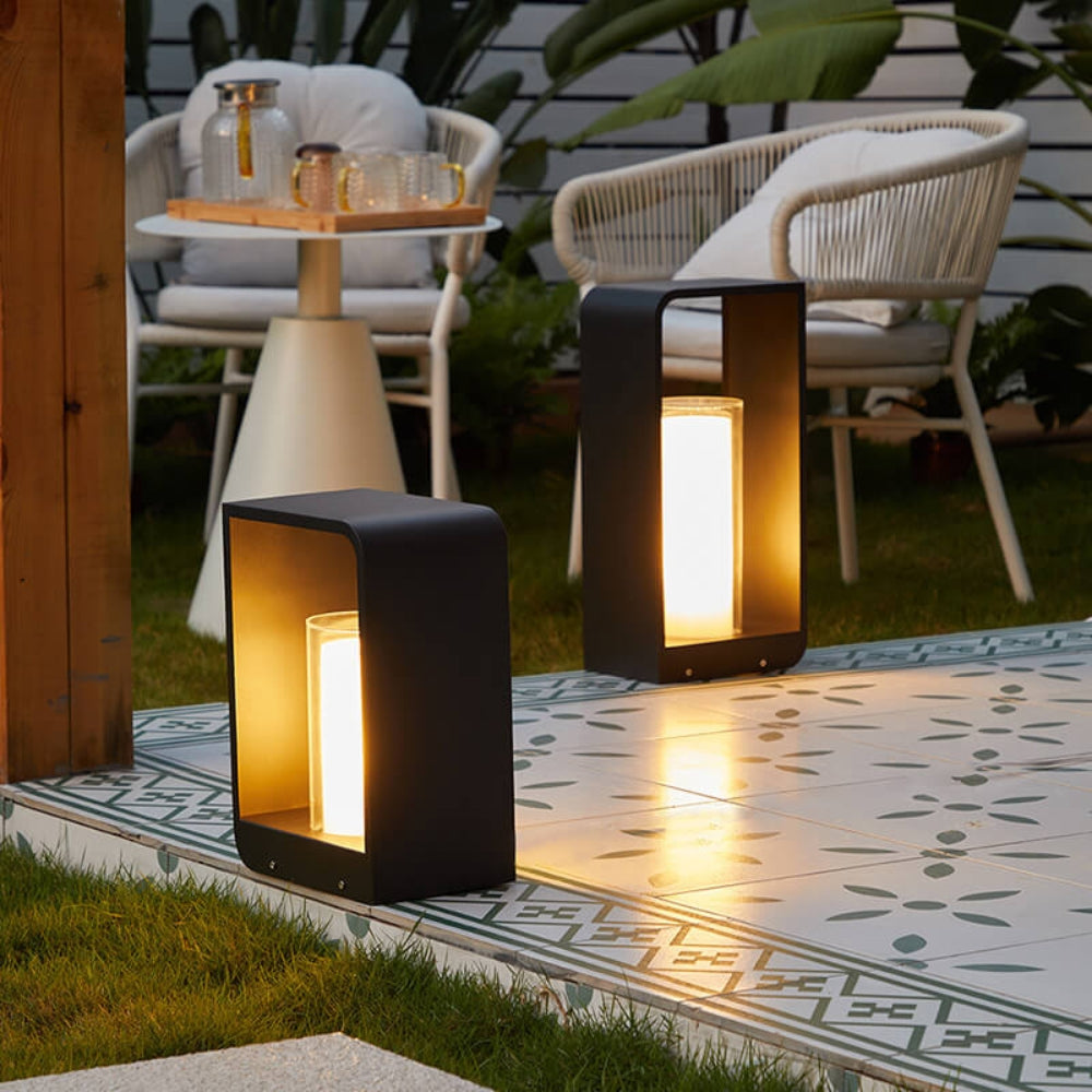 Weatherproof Floor Lamp – Lantern Light in Two Heights