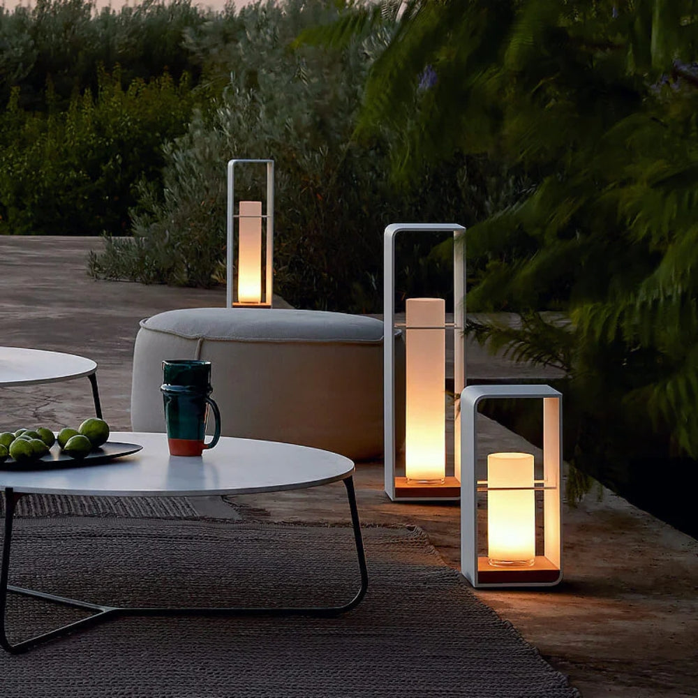 Weatherproof Floor Lamp – Lantern Light in Two Heights