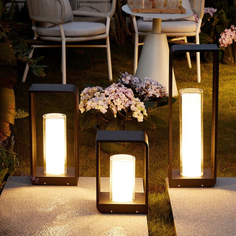 Weatherproof Floor Lamp – Lantern Light in Two Heights