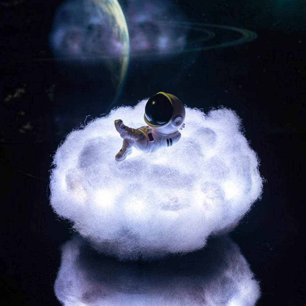 Astronaut Cloud Night Light – LED Table Lamp with Colour Changing Function