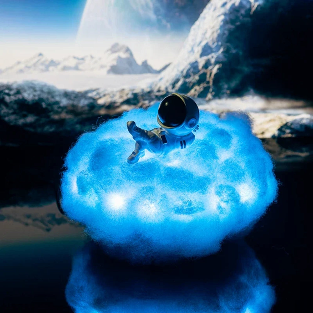 Astronaut Cloud Night Light – LED Table Lamp with Colour Changing Function