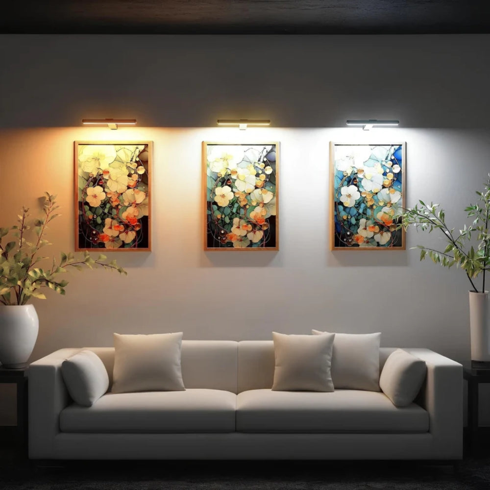 Cordless Wall Lamp for Artworks – Adjustable Light with Remote Control