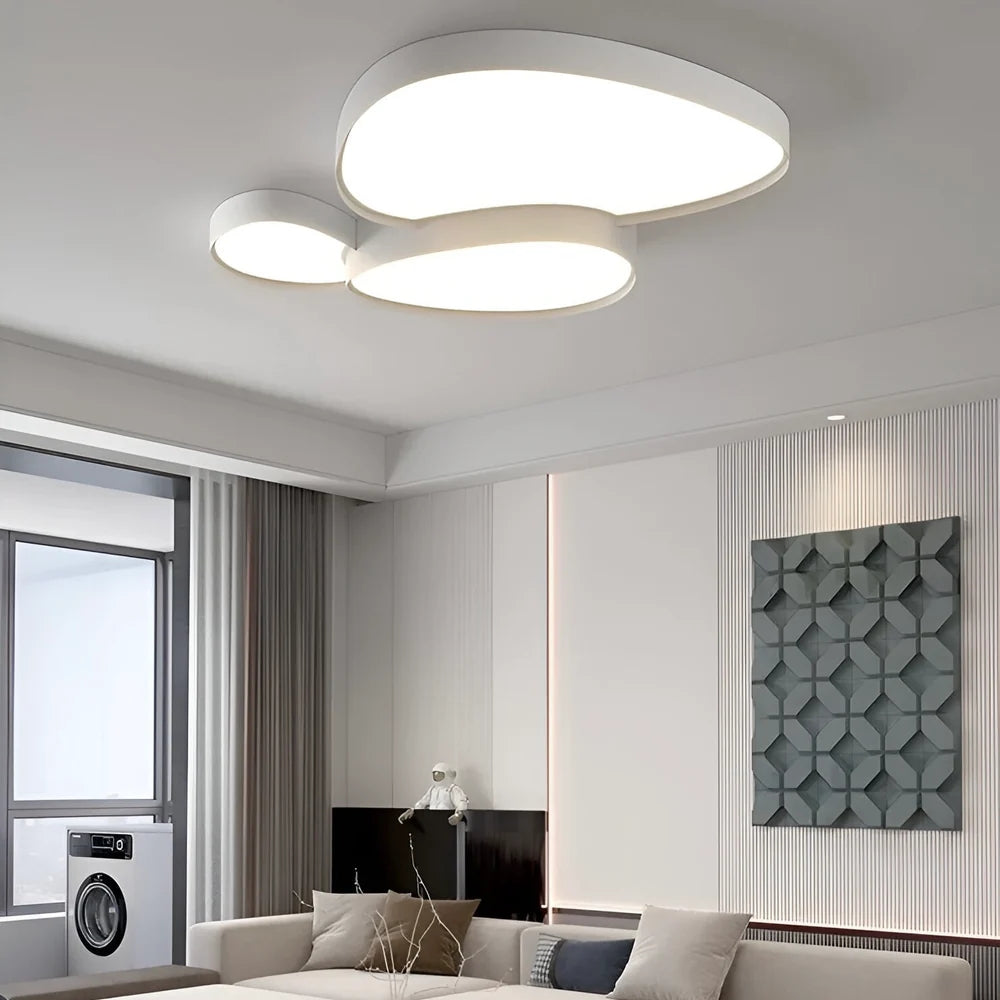 Dimmable Ceiling Lamp – Classic Shape with Adjustable Lighting