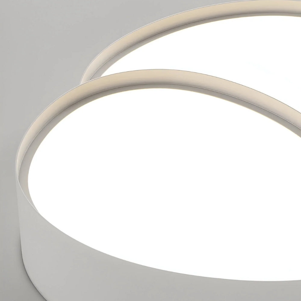 Dimmable Ceiling Lamp – Classic Shape with Adjustable Lighting