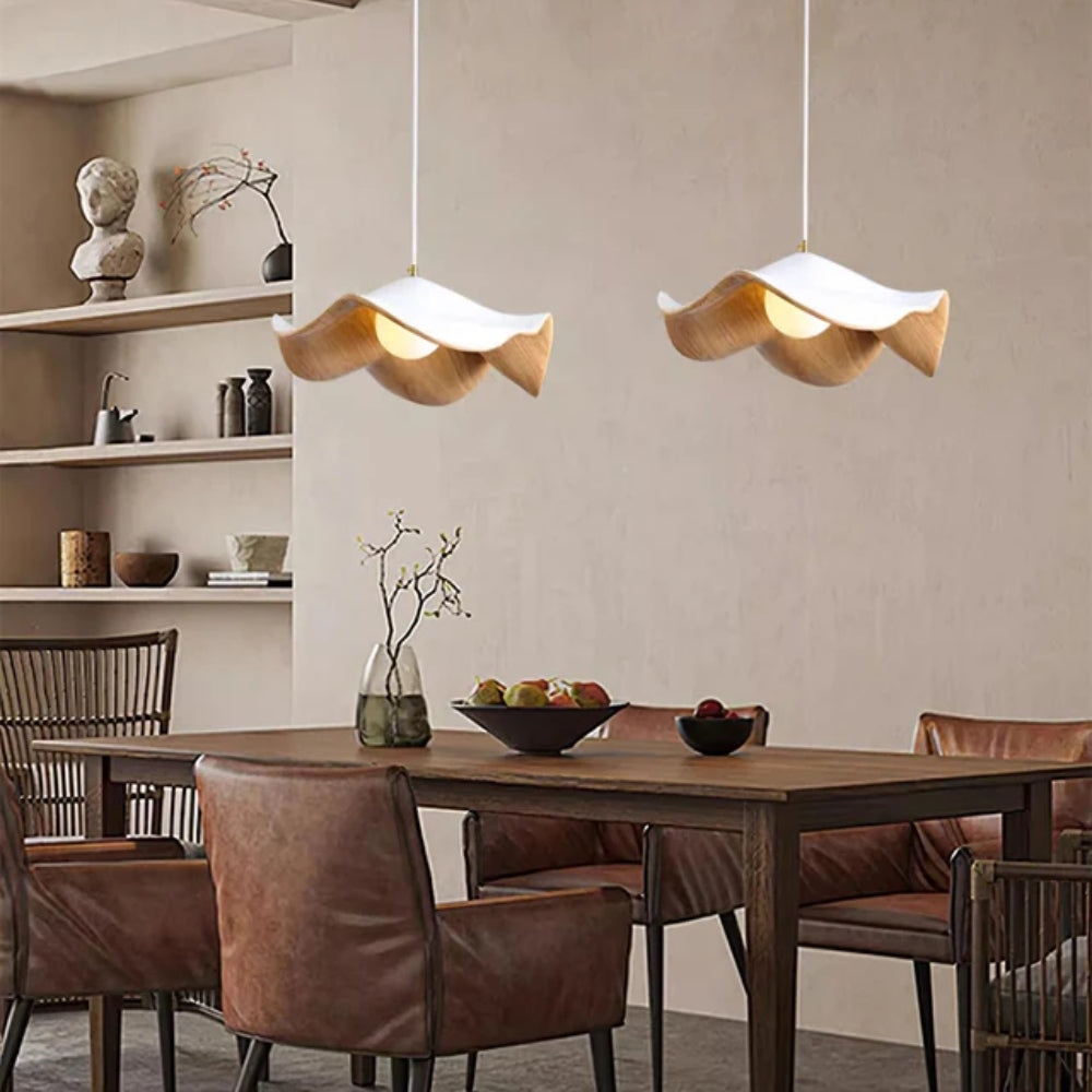 Floral Pattern Pendant Lamp – Hanging Light with Adjustable Cable