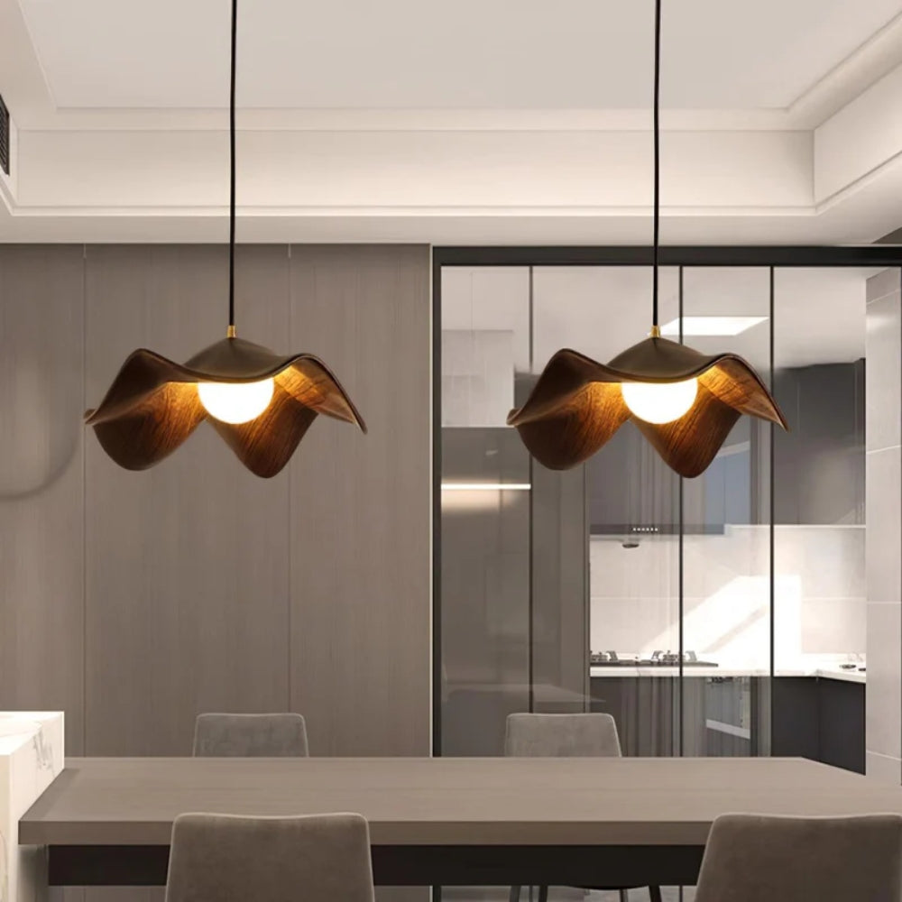 Floral Pattern Pendant Lamp – Hanging Light with Adjustable Cable