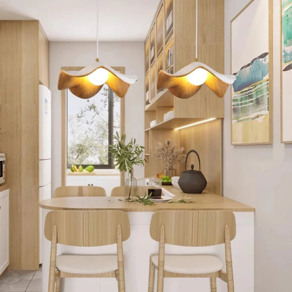 Floral Pattern Pendant Lamp – Hanging Light with Adjustable Cable