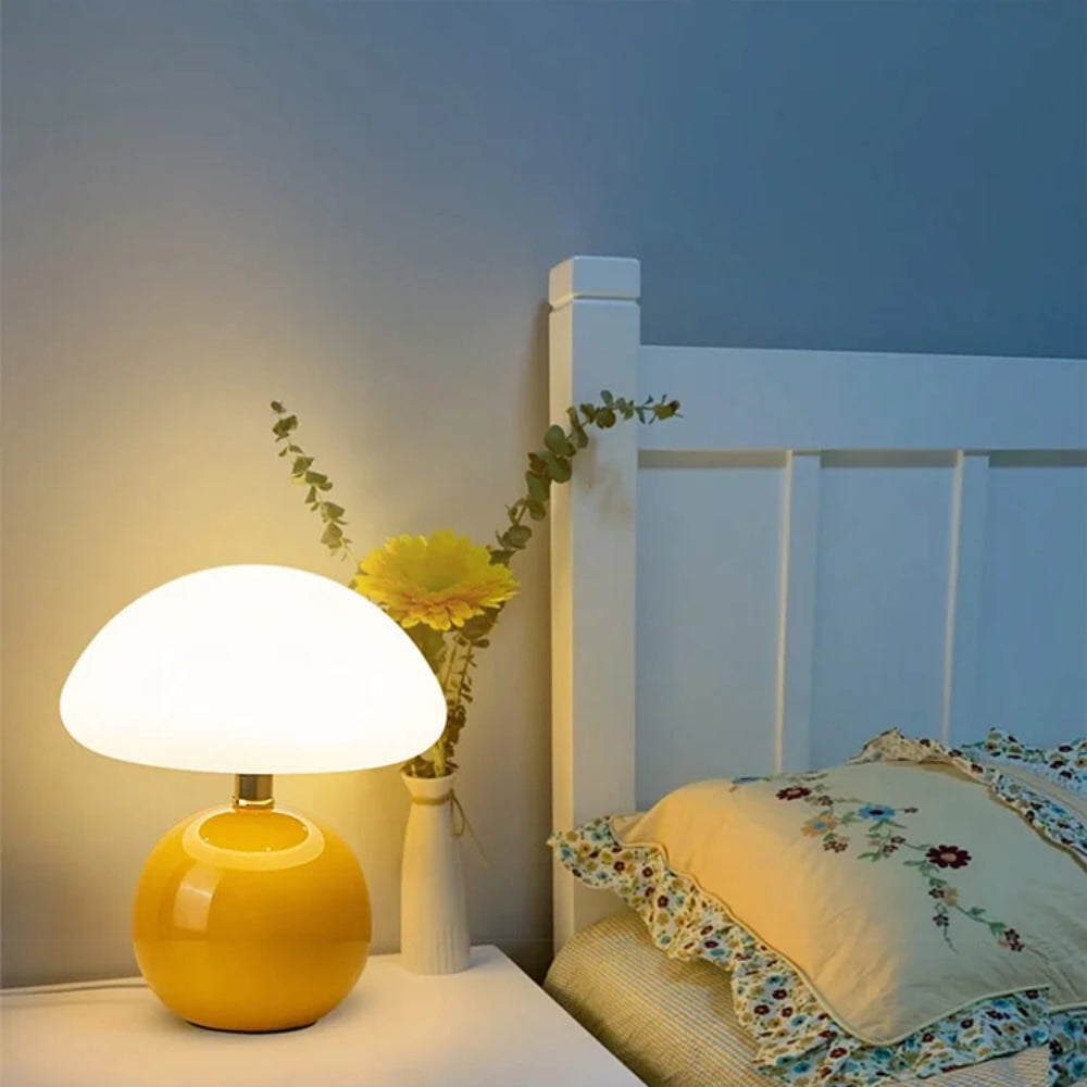Modern Bedside Lamp – Decorative Mushroom Lighting with Soft Glow