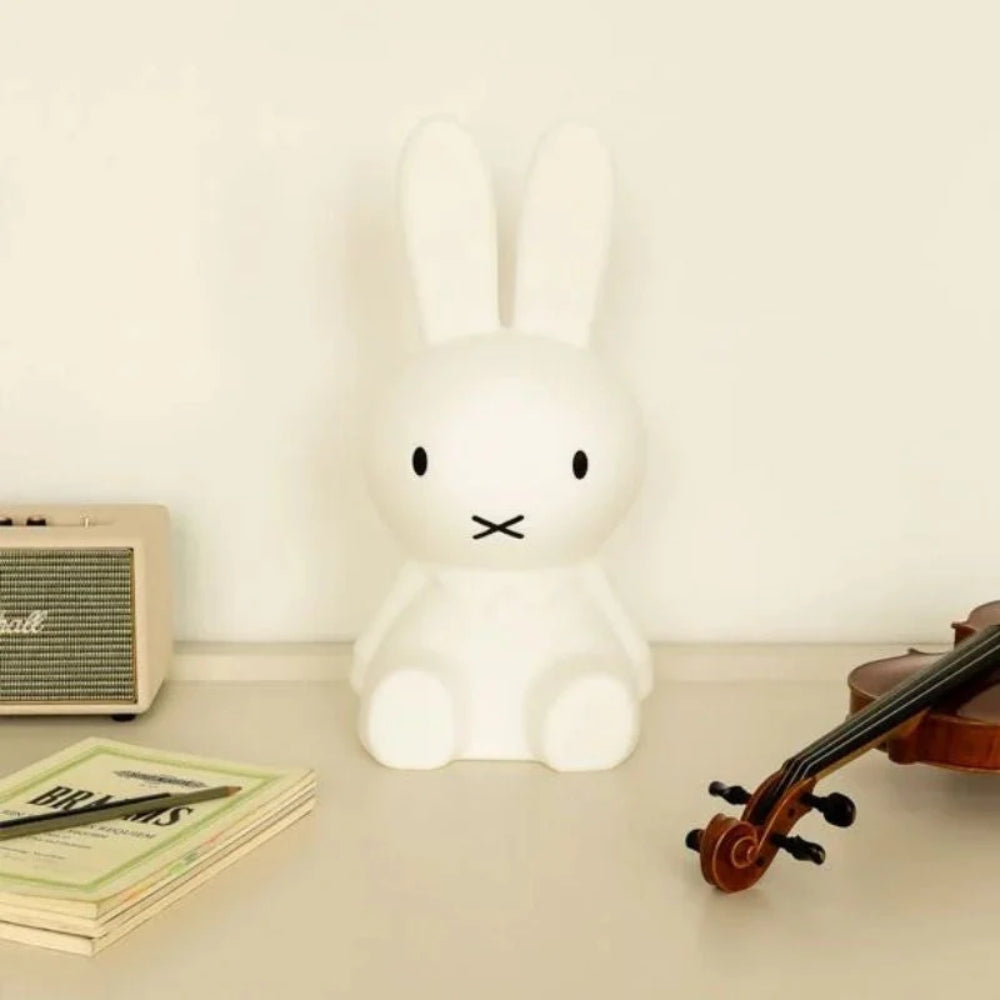 Modern Bunny Lamp – Soft Dimmable Lighting for Cosy Spaces
