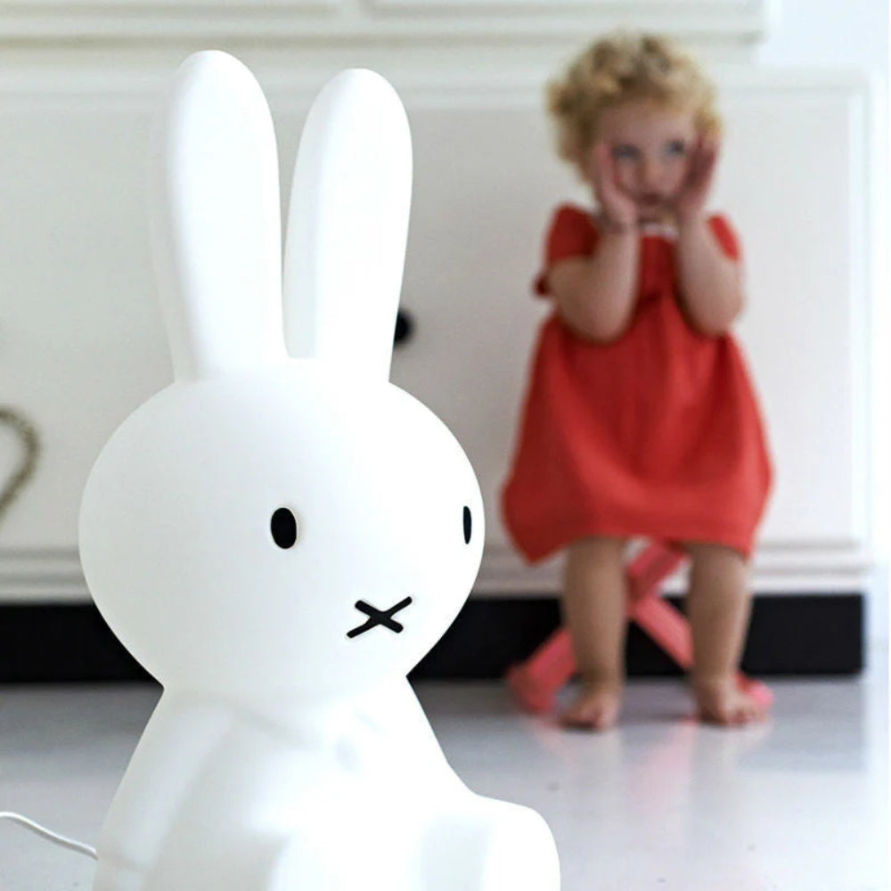 Modern Bunny Lamp – Soft Dimmable Lighting for Cosy Spaces