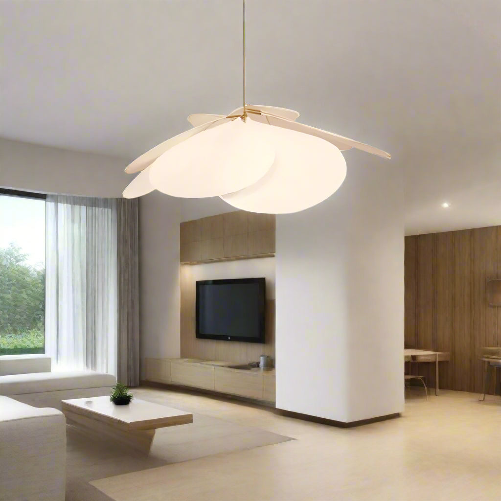 Petal-Shaped Ceiling Lamp – Nature-Inspired with Soft Glow