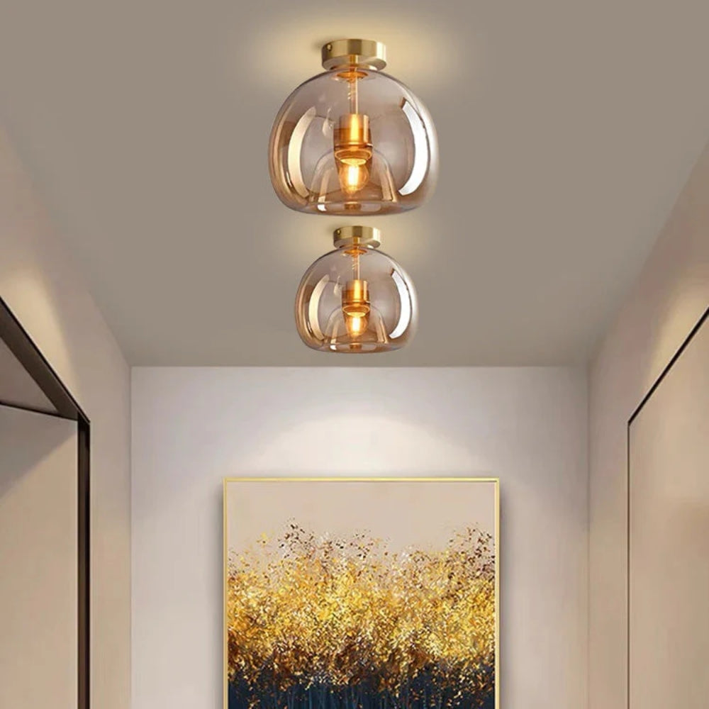 Single Bulb Pendant Lamp – Clear Glass Shade for Living Spaces