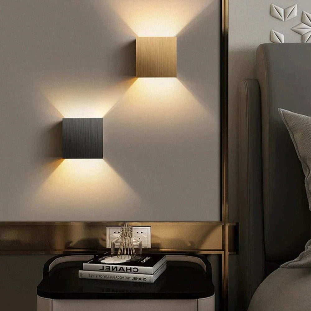 Square Wall Sconce – Adjustable Dual Light Colour