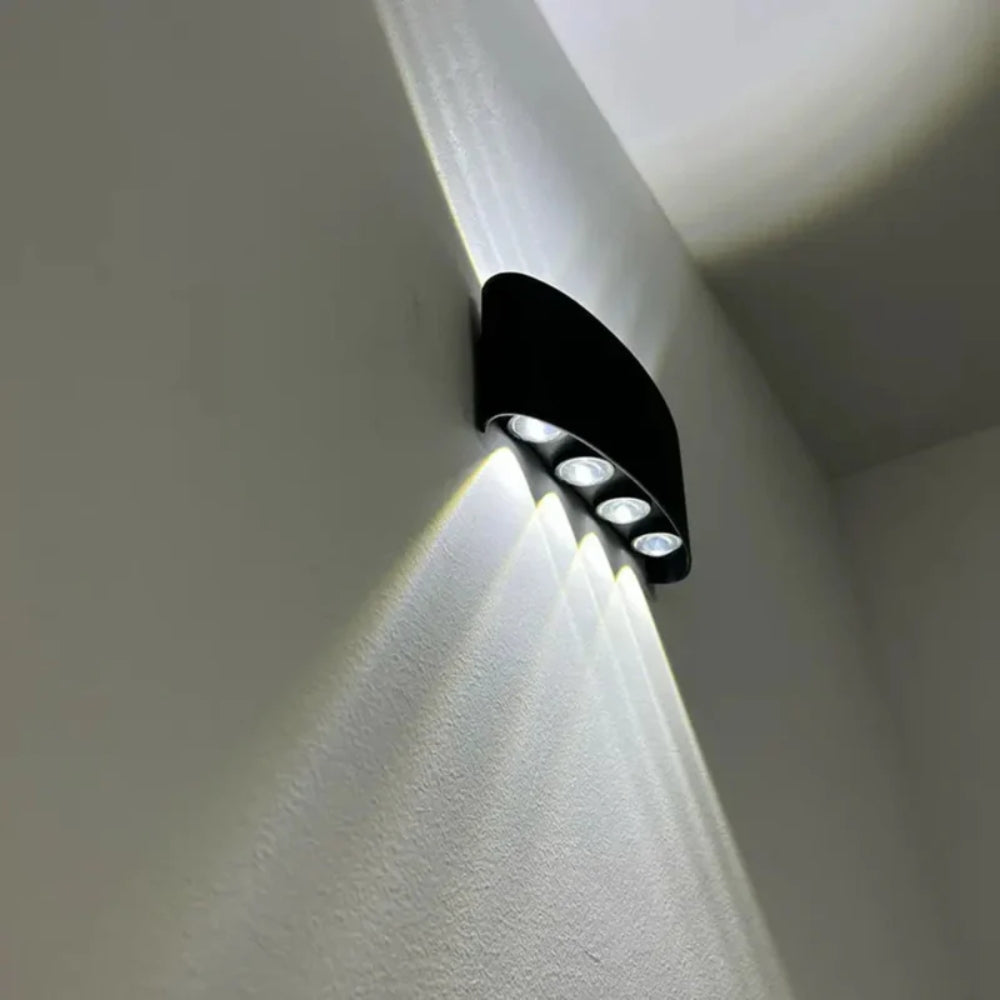 Wall Lamp  – Modern Design & Versatile Use Indoors and Outdoors
