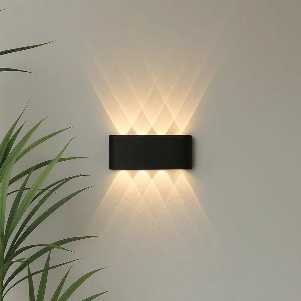 Wall Lamp  – Modern Design & Versatile Use Indoors and Outdoors