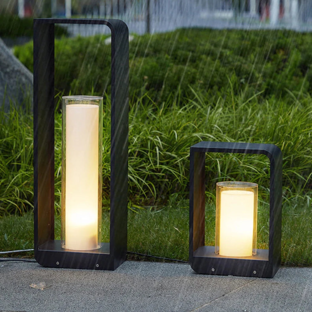 Weatherproof Floor Lamp – Lantern Light in Two Heights