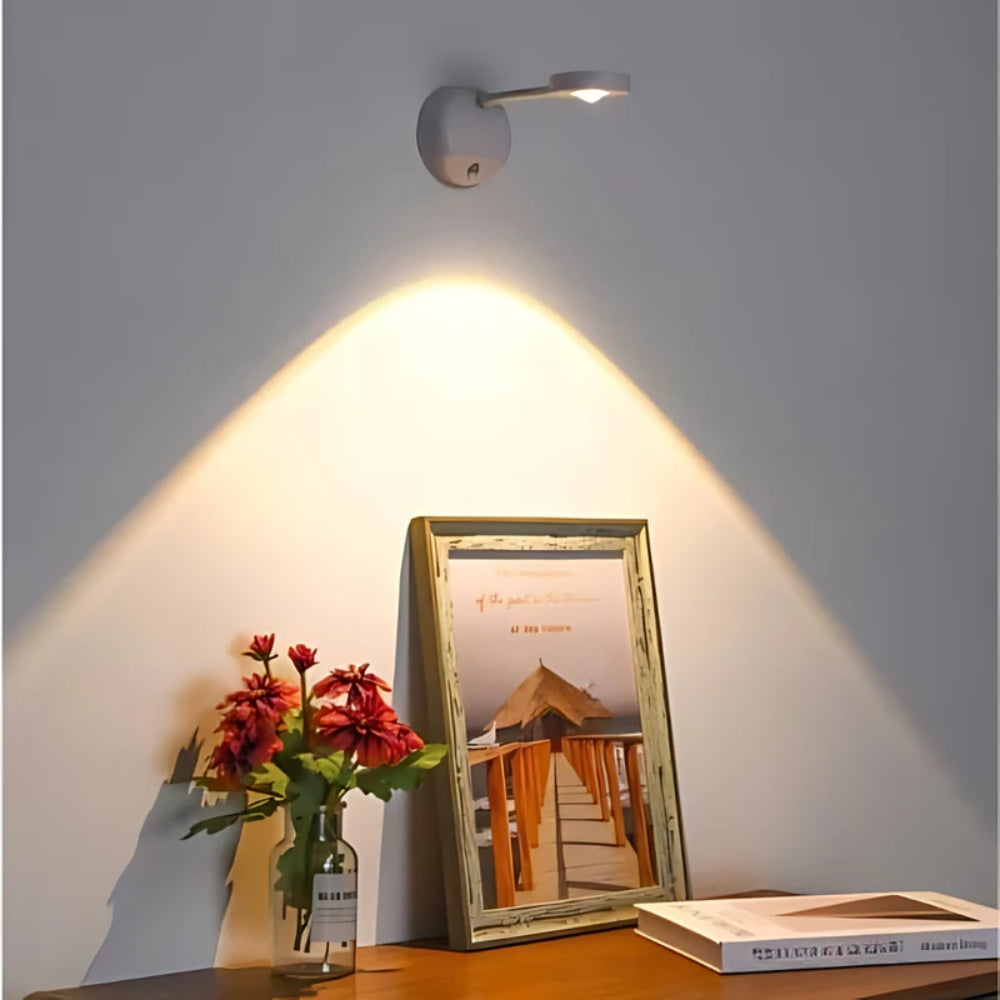 Wireless Smart Wall Lamp – 360° Motion-Sensitive Spotlight